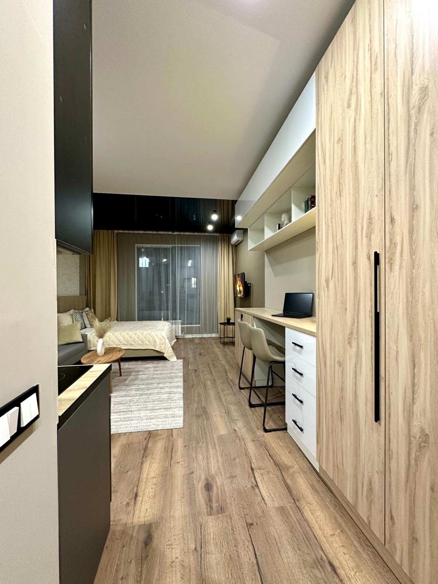 4 Seasons Black * Almaty